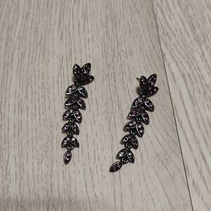 Elegant Black and Pink Leaf Earrings